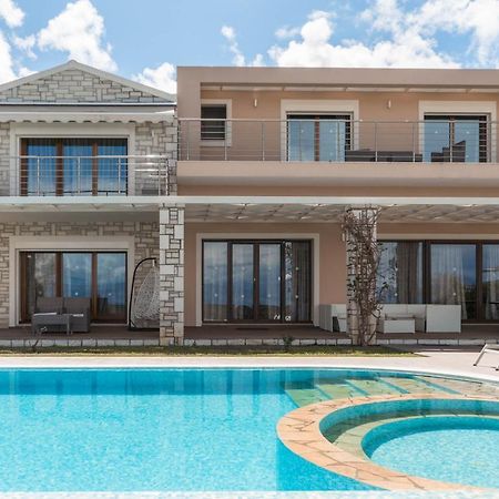 Luxury Villa Hera - Beachfront Рода Екстериор снимка